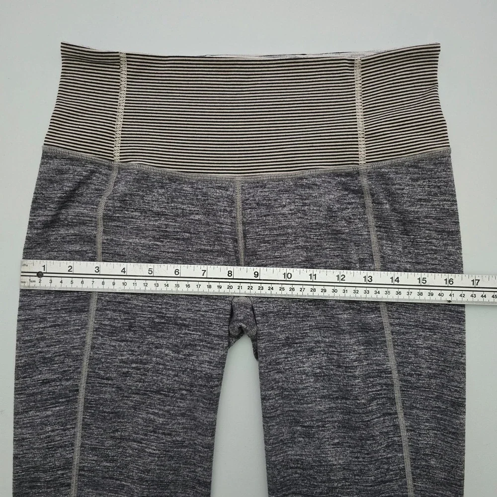 Lululemon Women's Pace Setter Grey Space Dye Striped Waist Crop Leggings 8 - Picture 10 of 12